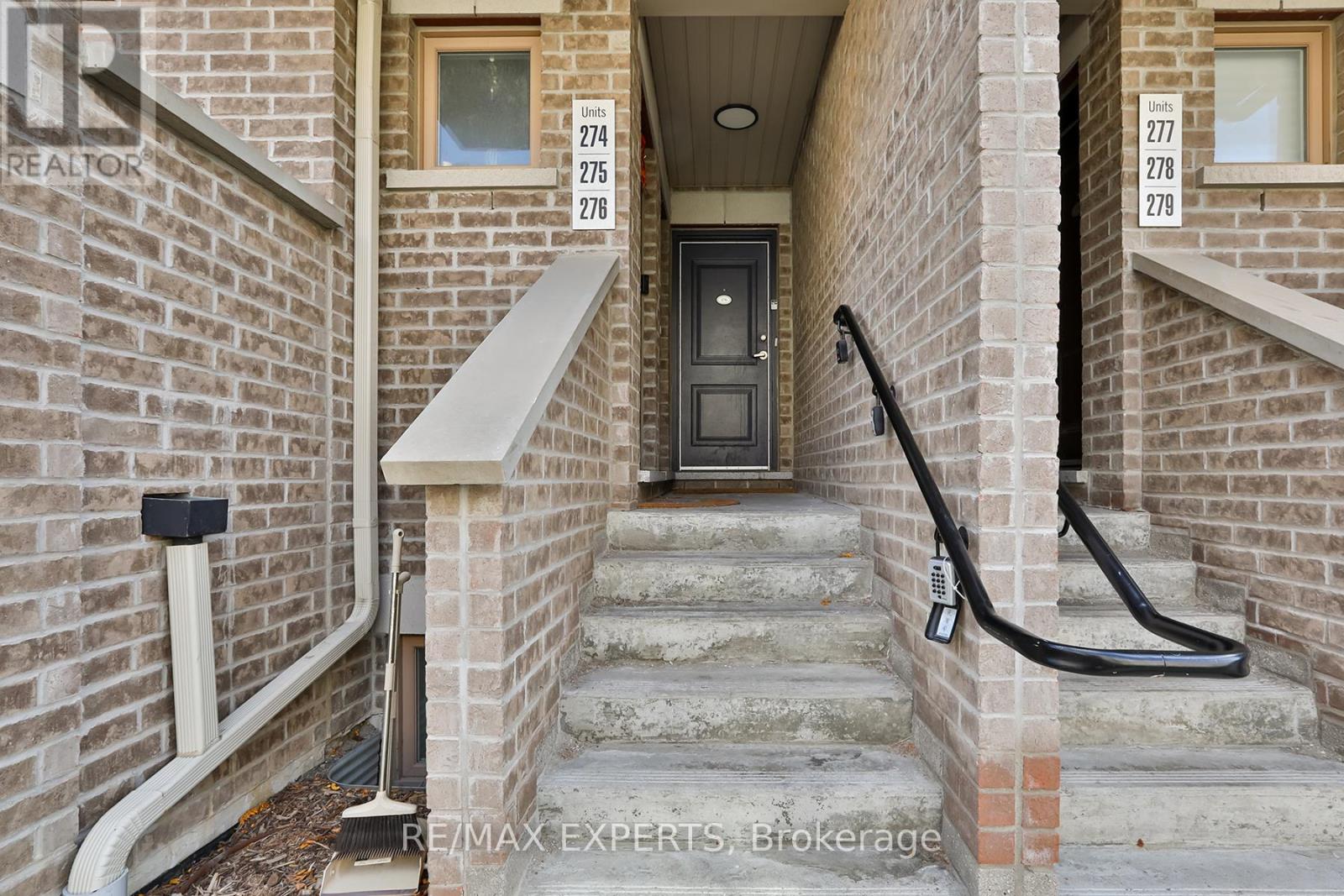 Property at 275 - 60 PARROTTA DRIVE image 2