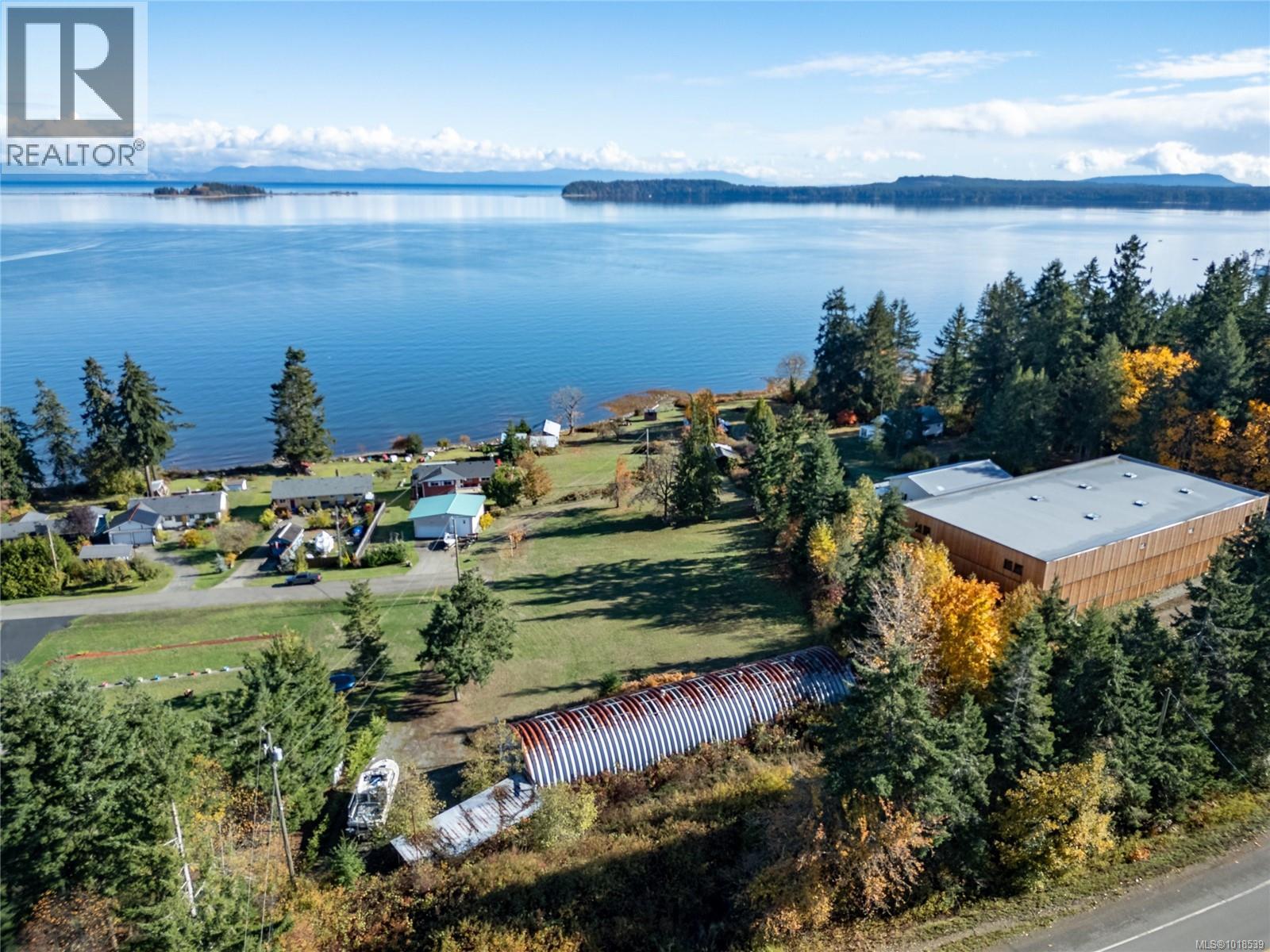 4976 David Rd, Royston, British Columbia