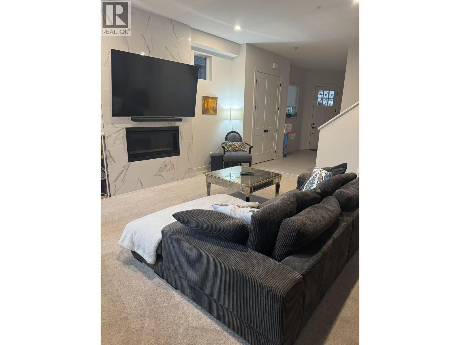 Upper Level 14033 Buckels Drive, Maple Ridge, British Columbia  V4R 0B8 - Photo 10 - R3063303