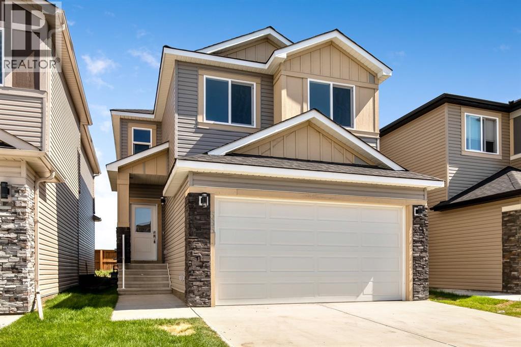 585 Corner Meadows Way NE, Calgary, Alberta
