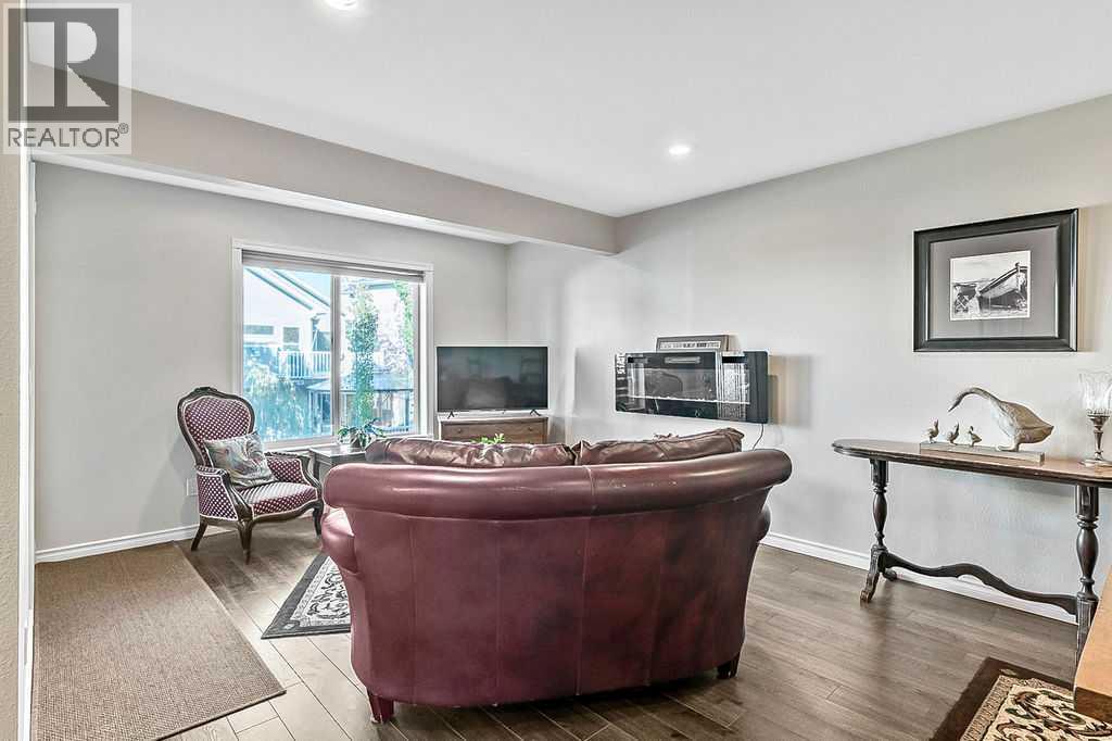 394 Cimarron Boulevard, Okotoks, Alberta  T1S 0A9 - Photo 21 - A2263407