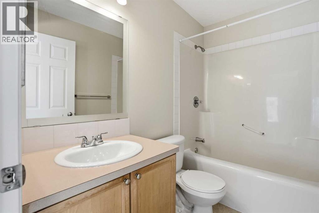 31 Citadel Estates Manor Nw, Calgary, Alberta  T3G 5M6 - Photo 33 - A2266464