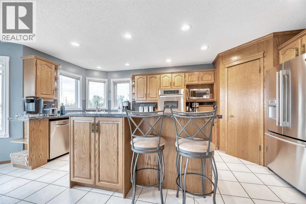 517 Lakeside Greens Place, Chestermere, Alberta  T1X 1C6 - Photo 8 - A2266967