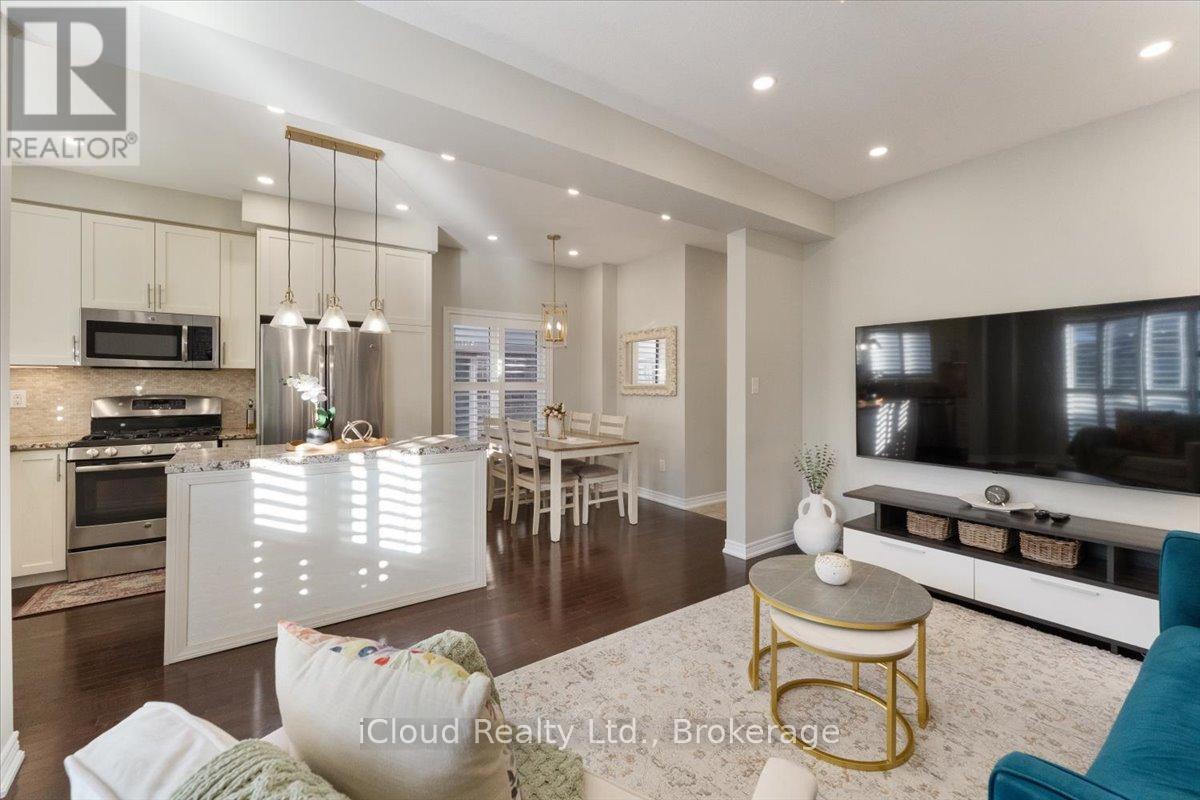 115 Echovalley Drive, Hamilton, Ontario  L8J 0H1 - Photo 16 - X12491604