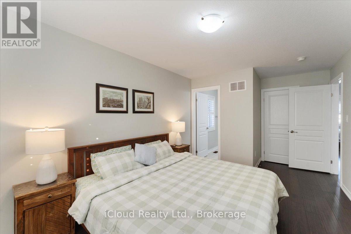 115 Echovalley Drive, Hamilton, Ontario  L8J 0H1 - Photo 25 - X12491604