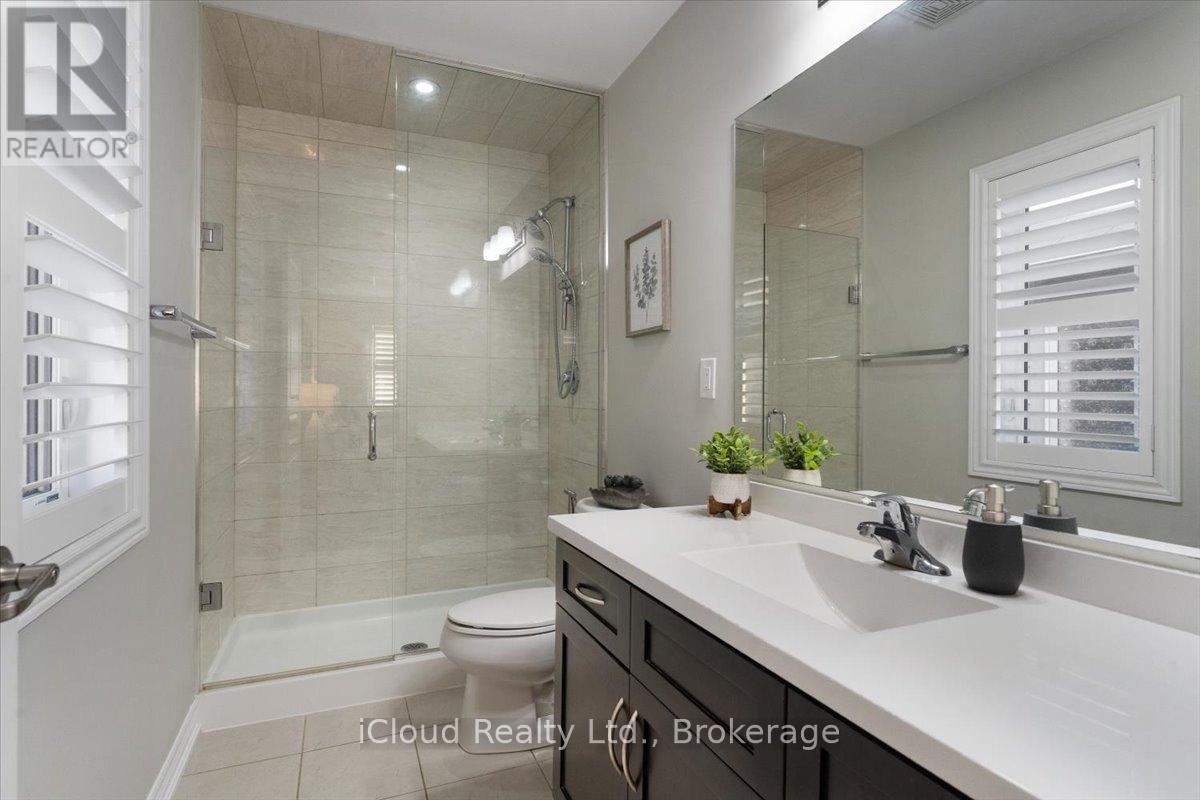 115 Echovalley Drive, Hamilton, Ontario  L8J 0H1 - Photo 26 - X12491604