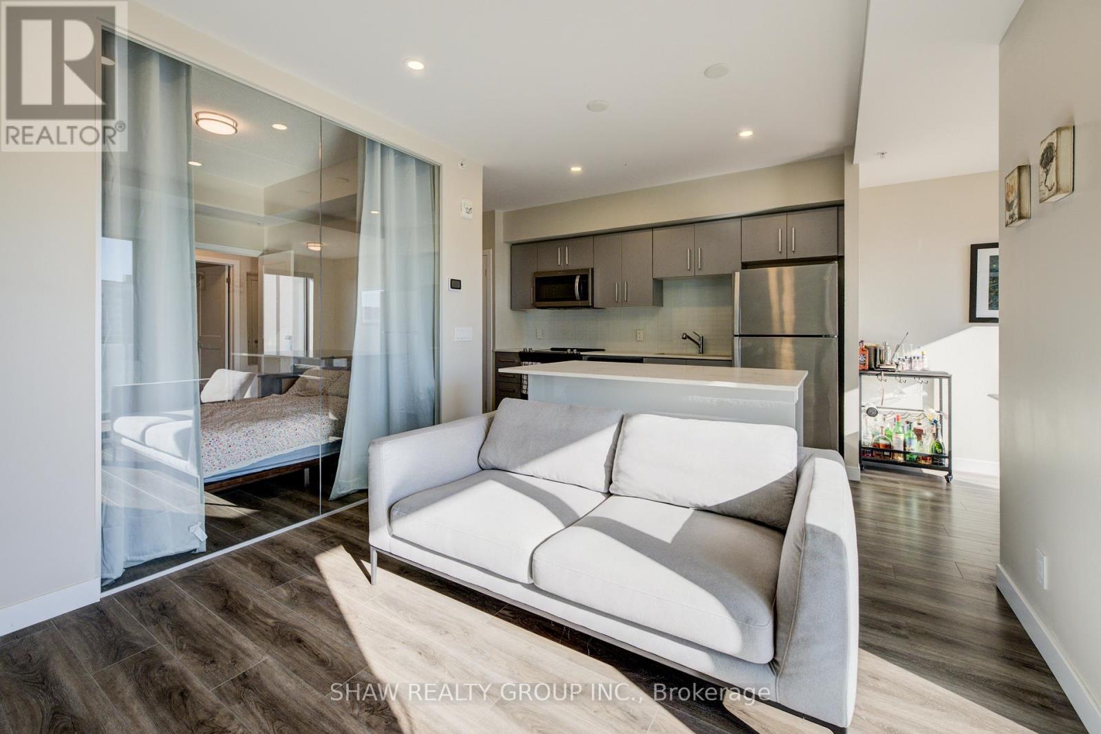 1015 - 15 Queen Street S, Hamilton, Ontario  L8P 0C6 - Photo 14 - X12491644