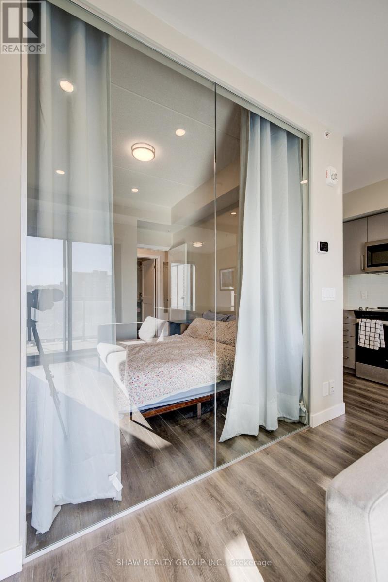 1015 - 15 Queen Street S, Hamilton, Ontario  L8P 0C6 - Photo 15 - X12491644