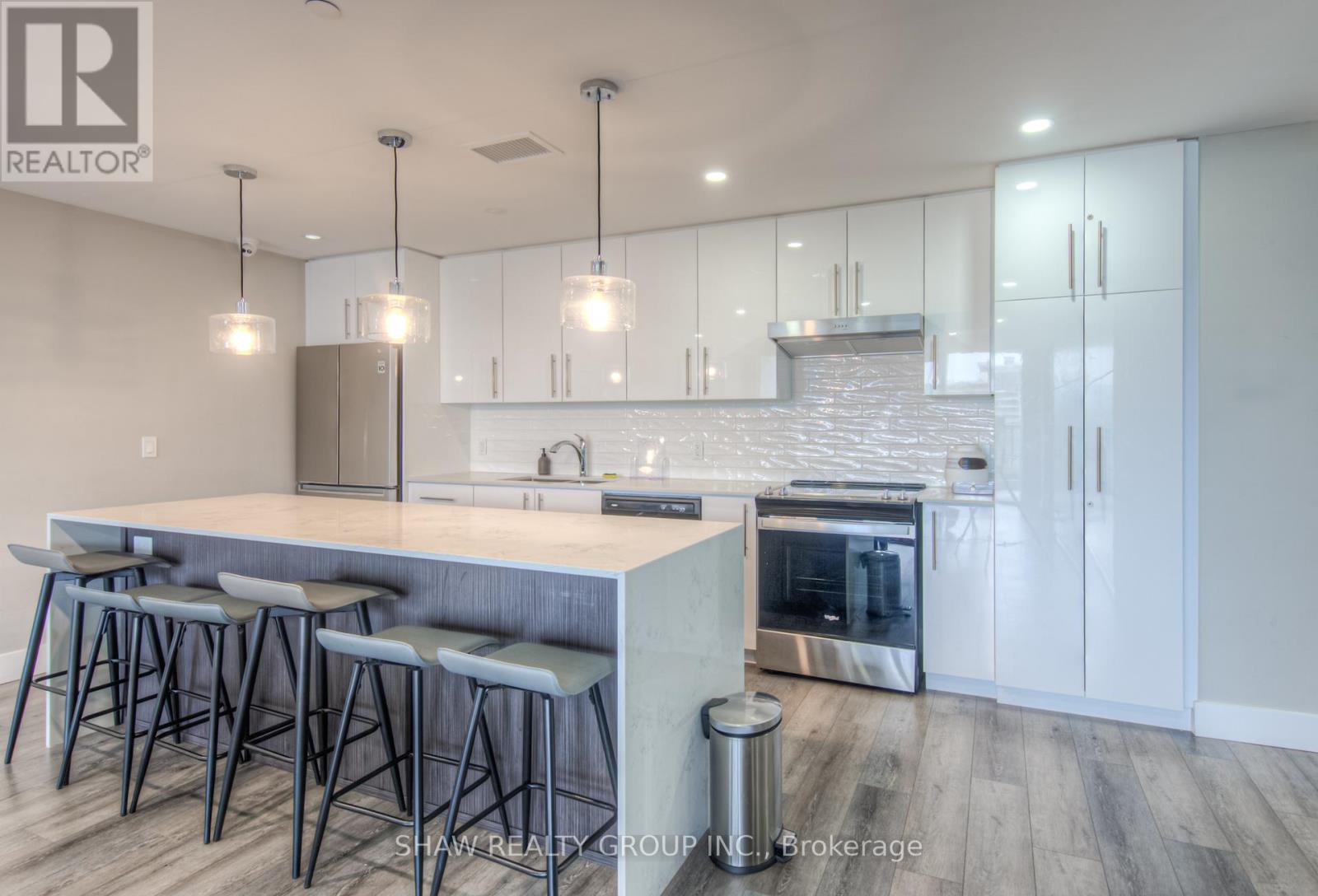 1015 - 15 Queen Street S, Hamilton, Ontario  L8P 0C6 - Photo 37 - X12491644