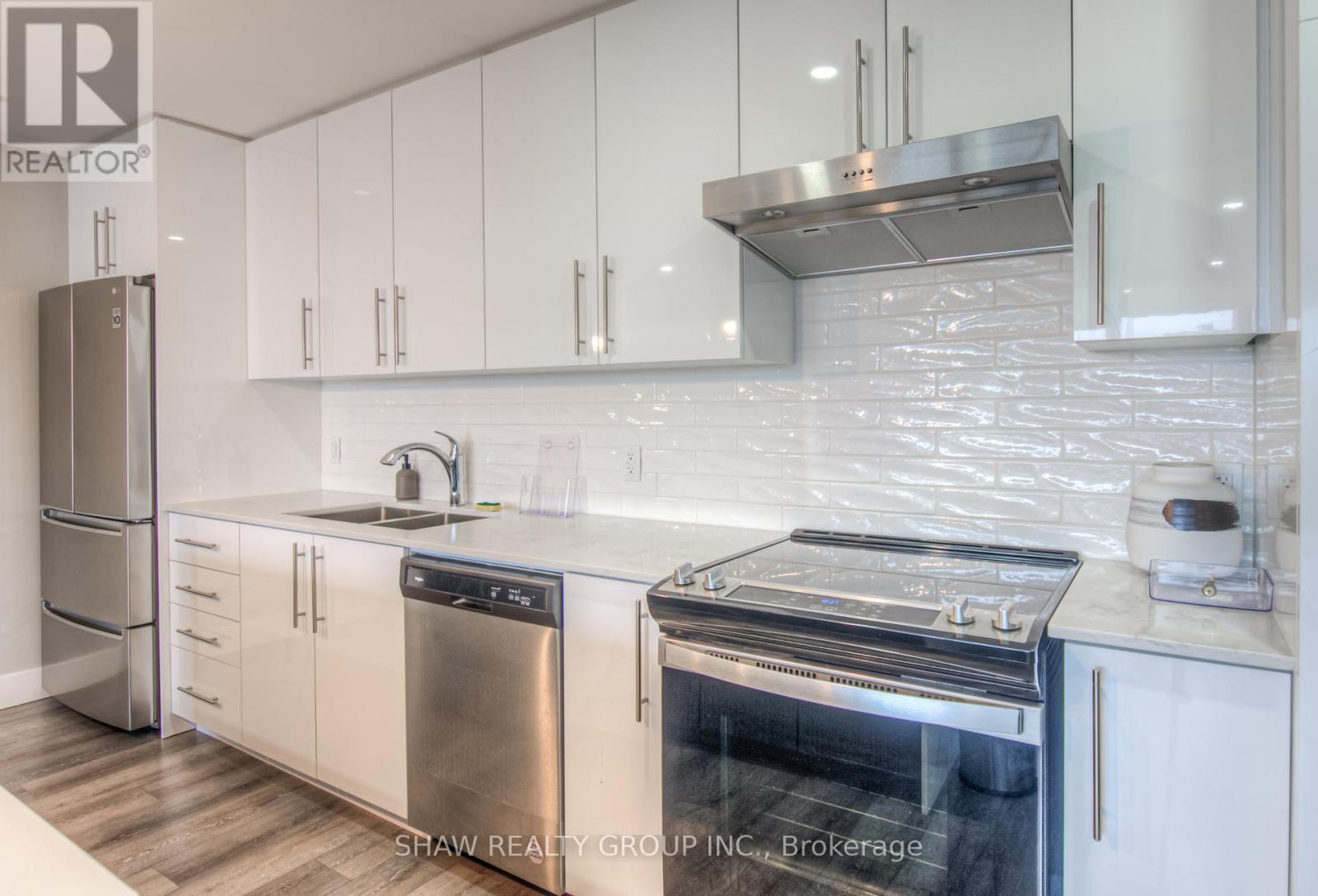 1015 - 15 Queen Street S, Hamilton, Ontario  L8P 0C6 - Photo 38 - X12491644