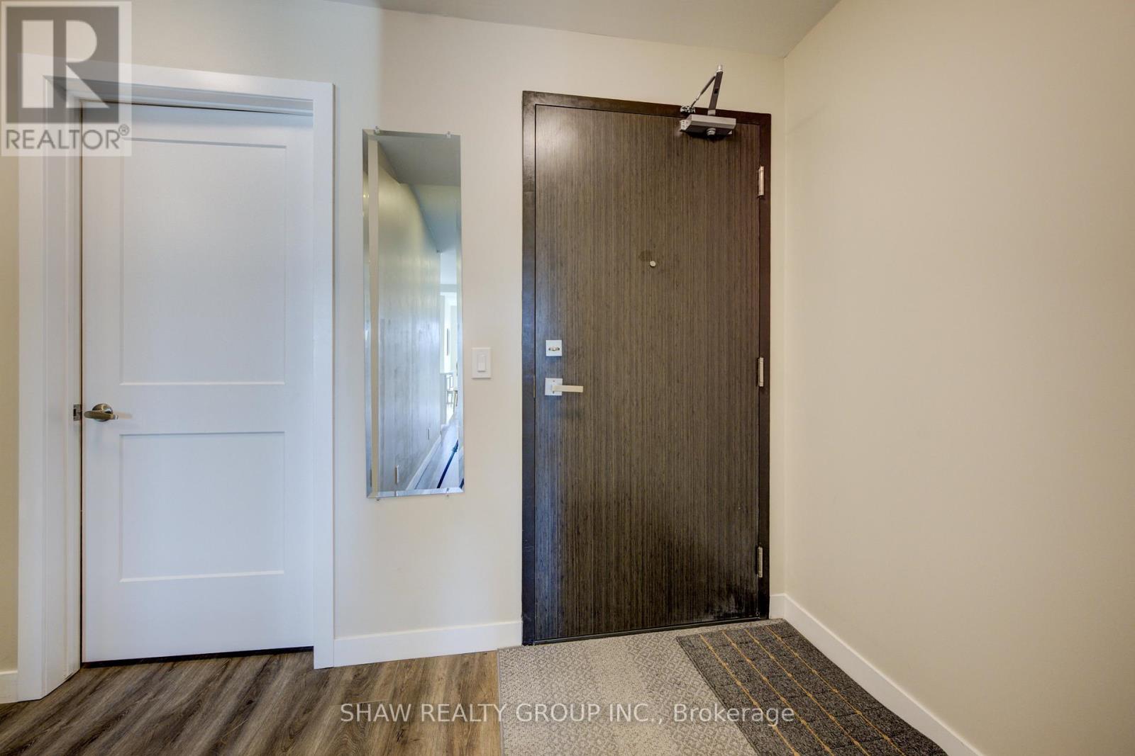 1015 - 15 Queen Street S, Hamilton, Ontario  L8P 0C6 - Photo 6 - X12491644