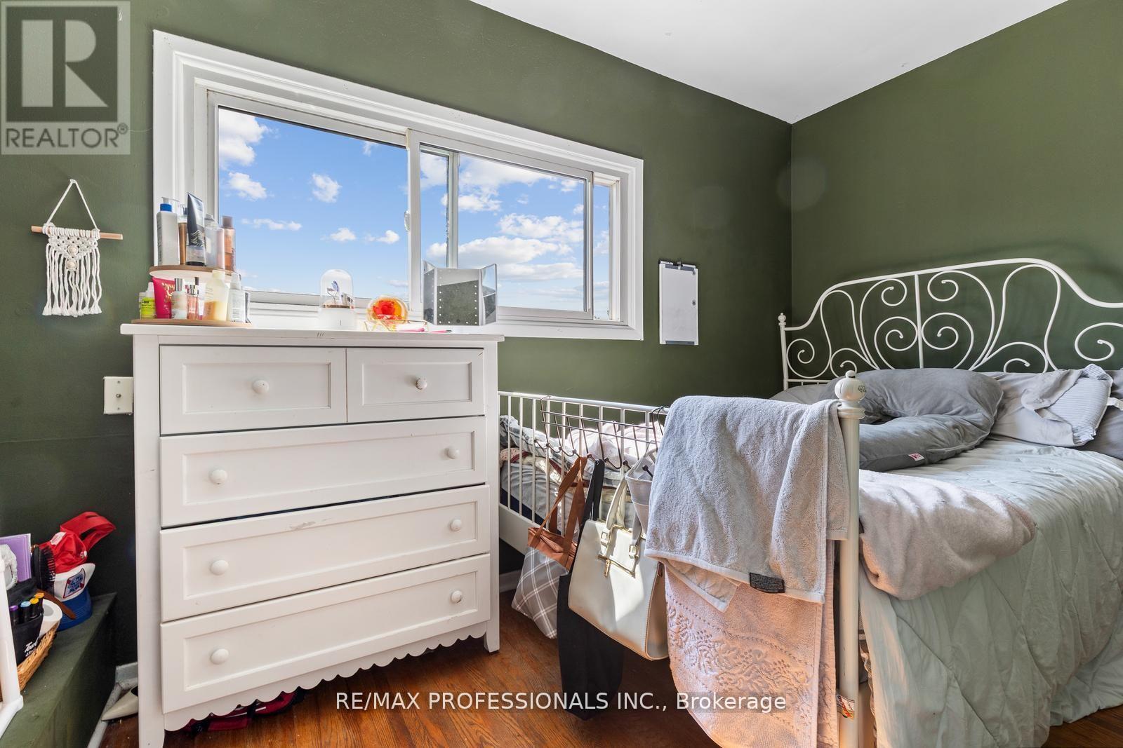 304 - 5 Viking Court, Grimsby, Ontario  L3M 3T8 - Photo 13 - X12491646