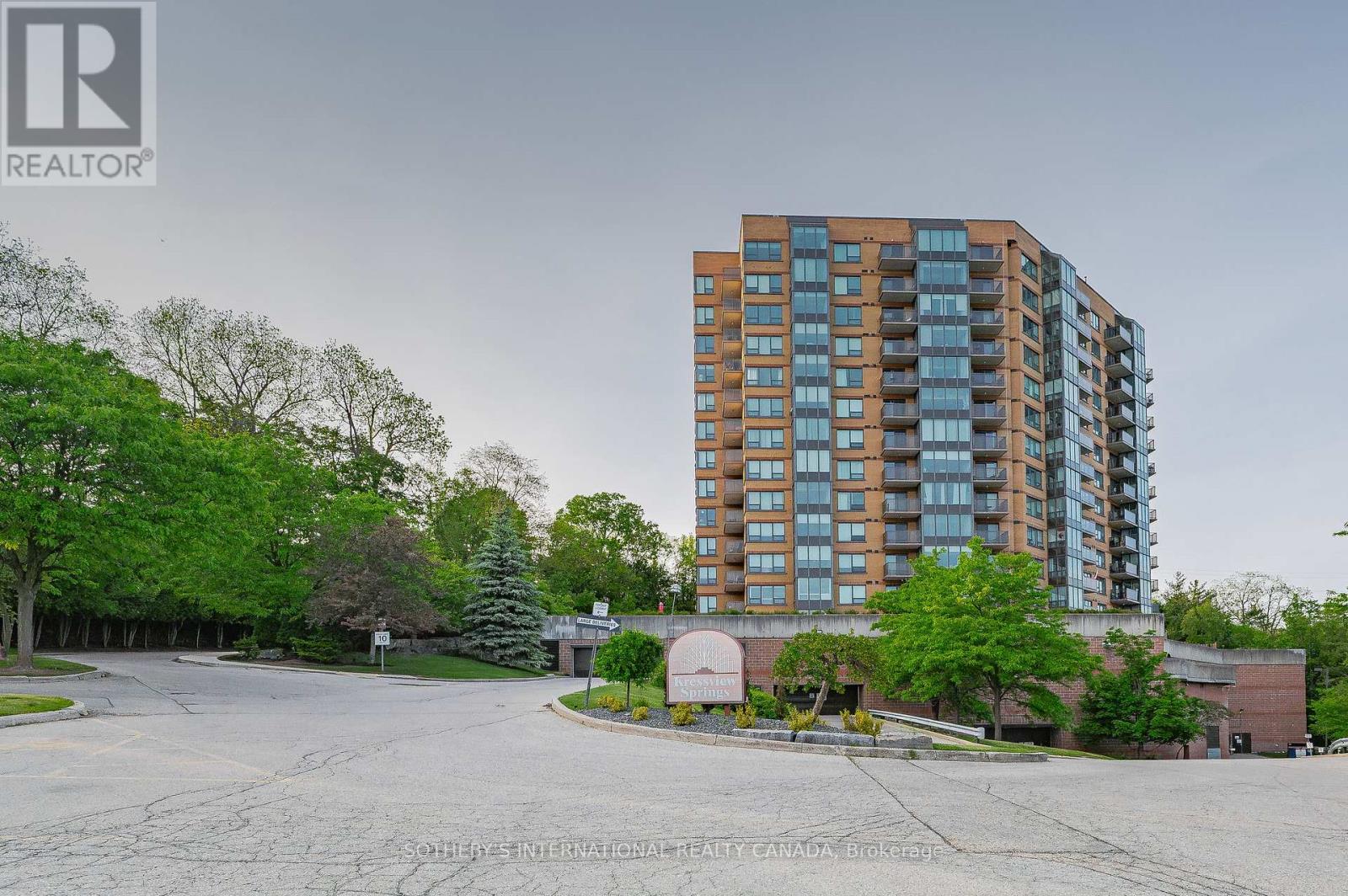 1003 - 237 King Street W, Cambridge, Ontario  N3H 5L2 - Photo 2 - X12491674