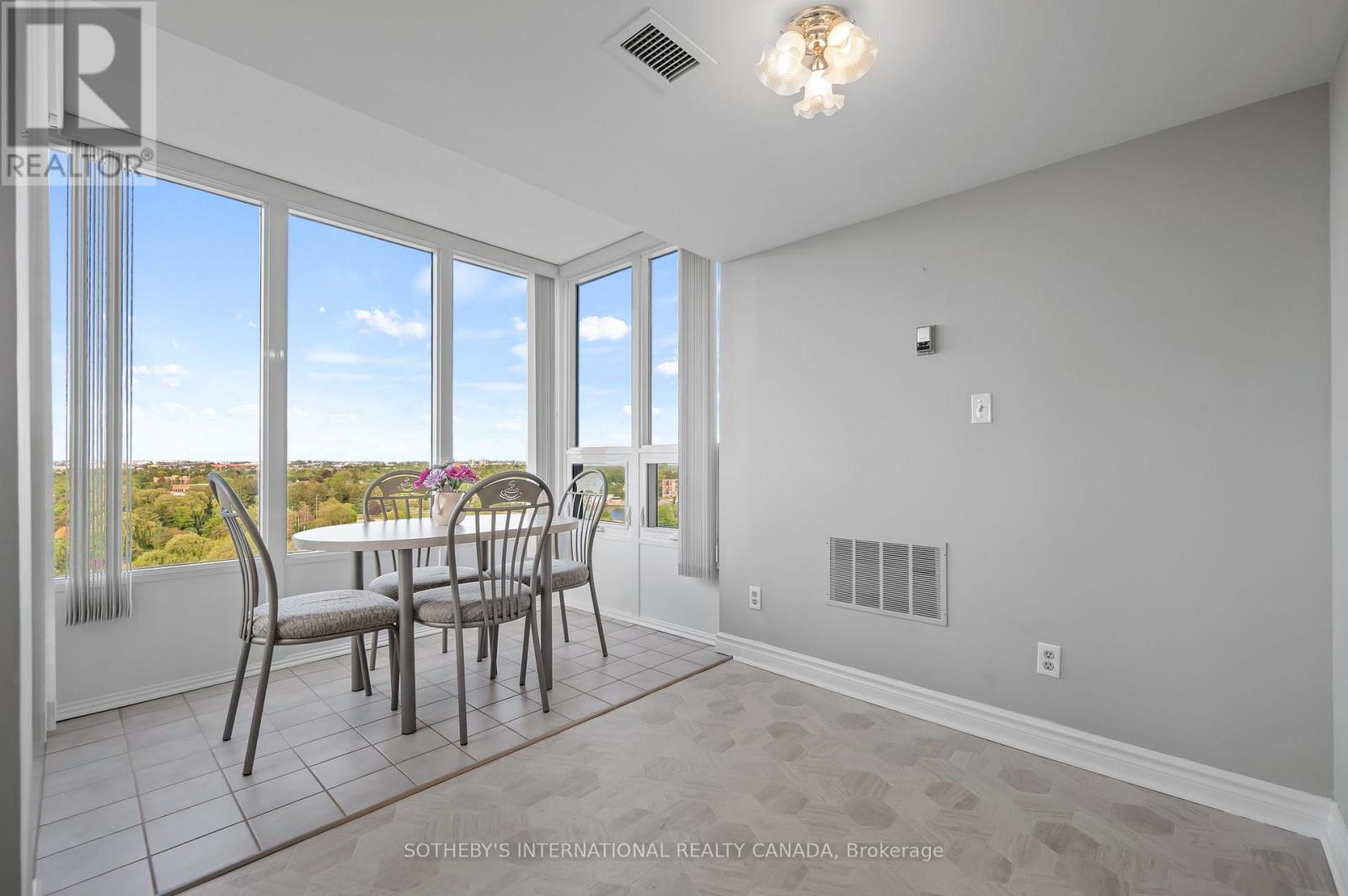 1003 - 237 King Street W, Cambridge, Ontario  N3H 5L2 - Photo 23 - X12491674