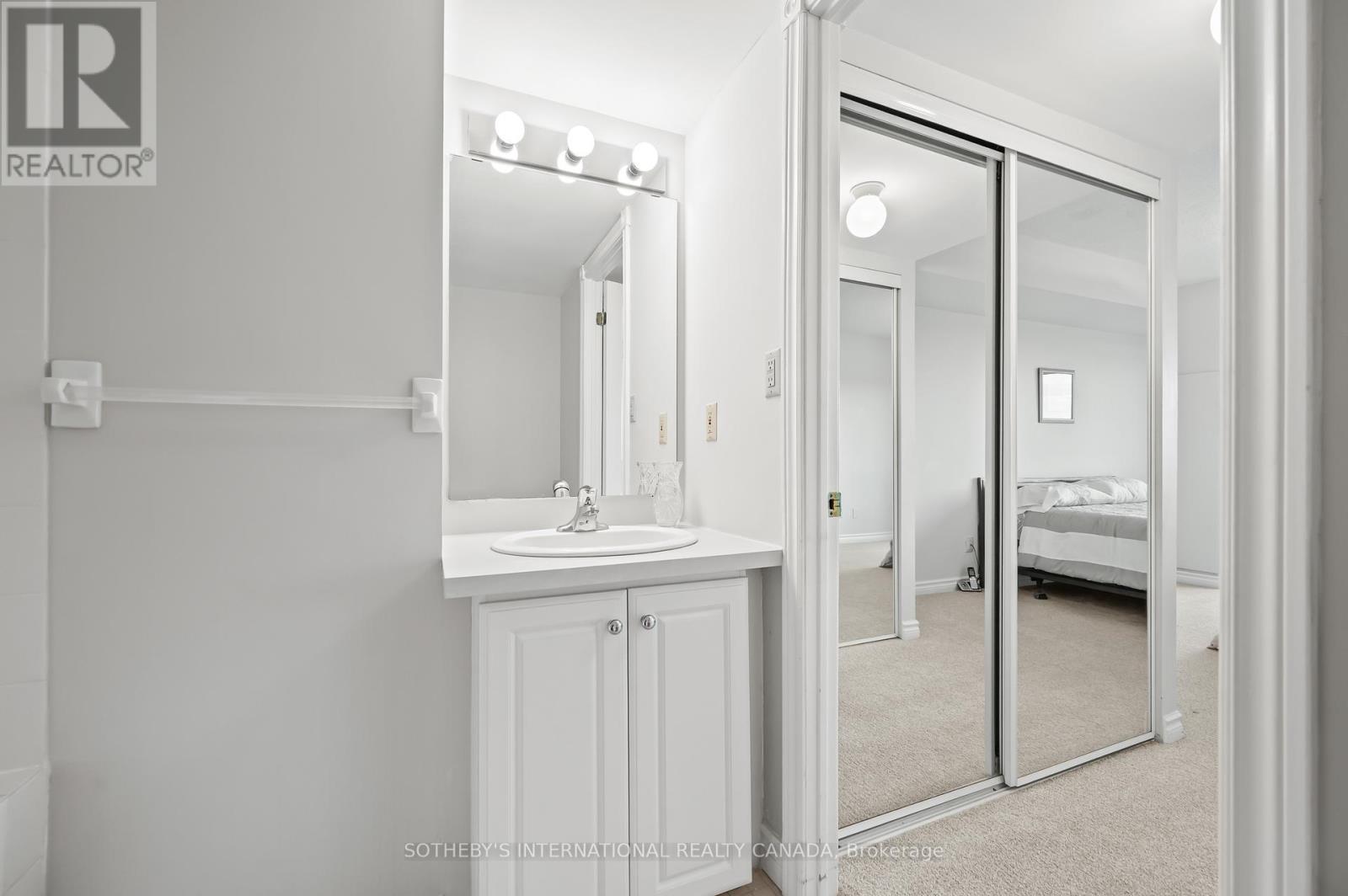 1003 - 237 King Street W, Cambridge, Ontario  N3H 5L2 - Photo 34 - X12491674