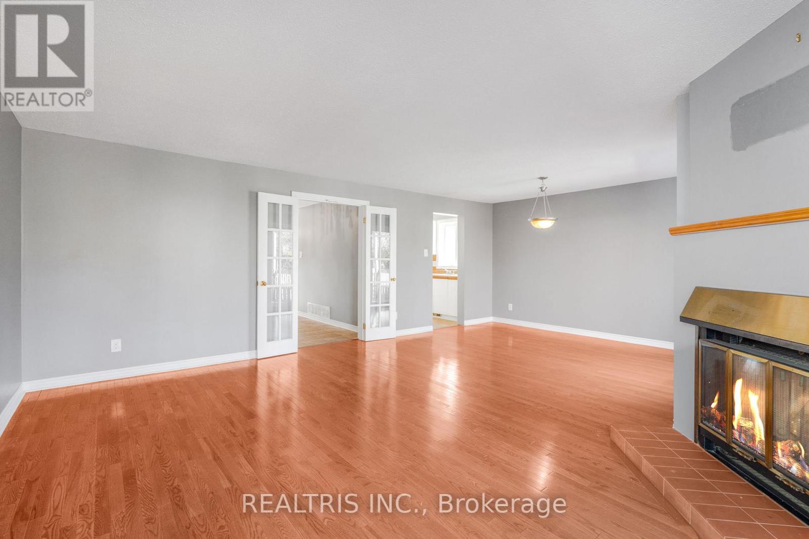 1598 Meadowfield Place, Ottawa, Ontario  K1C 5V6 - Photo 14 - X12491716