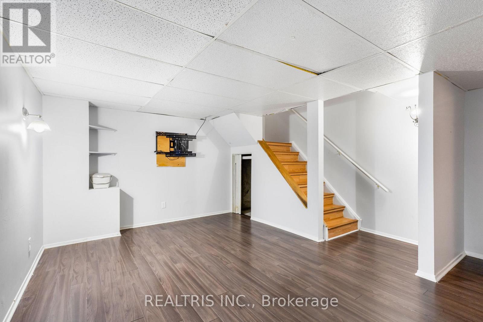 1598 Meadowfield Place, Ottawa, Ontario  K1C 5V6 - Photo 23 - X12491716