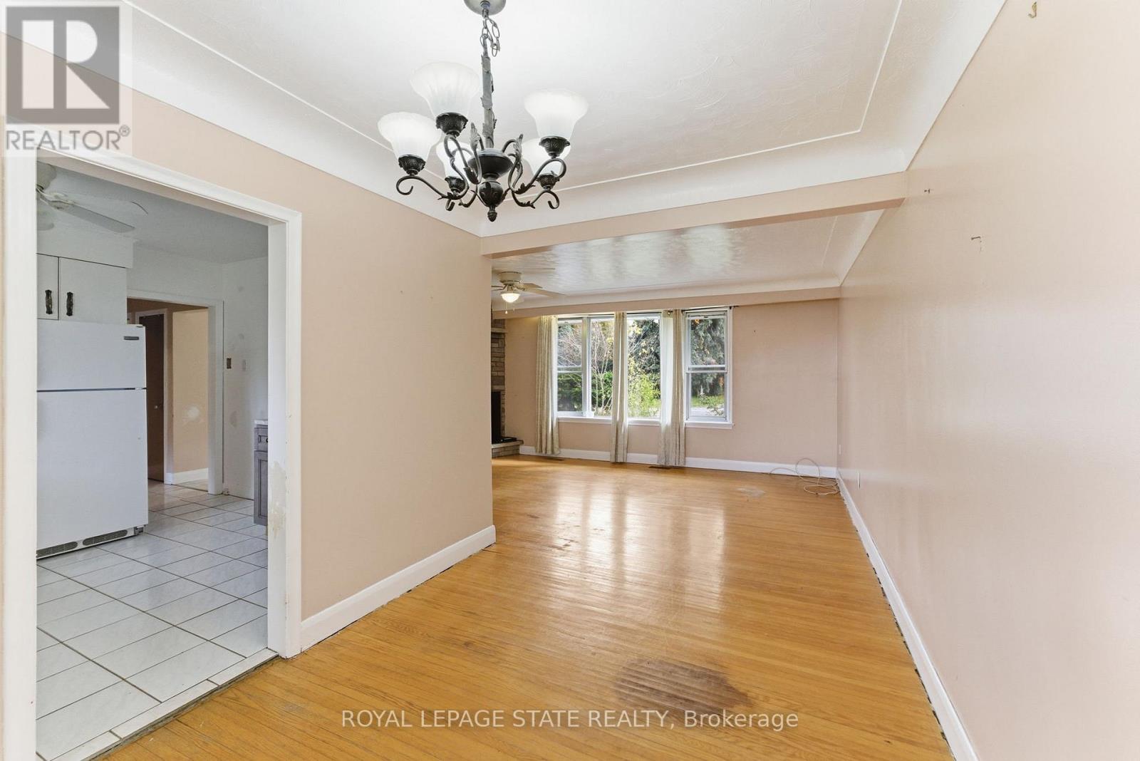 2088 Upper James Street, Hamilton, Ontario  L0R 1W0 - Photo 21 - X12491724