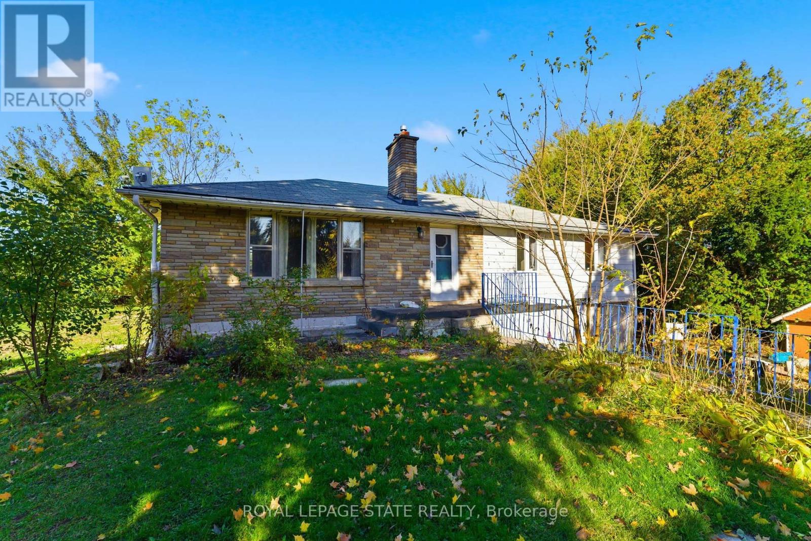 2088 Upper James Street, Hamilton, Ontario  L0R 1W0 - Photo 3 - X12491724