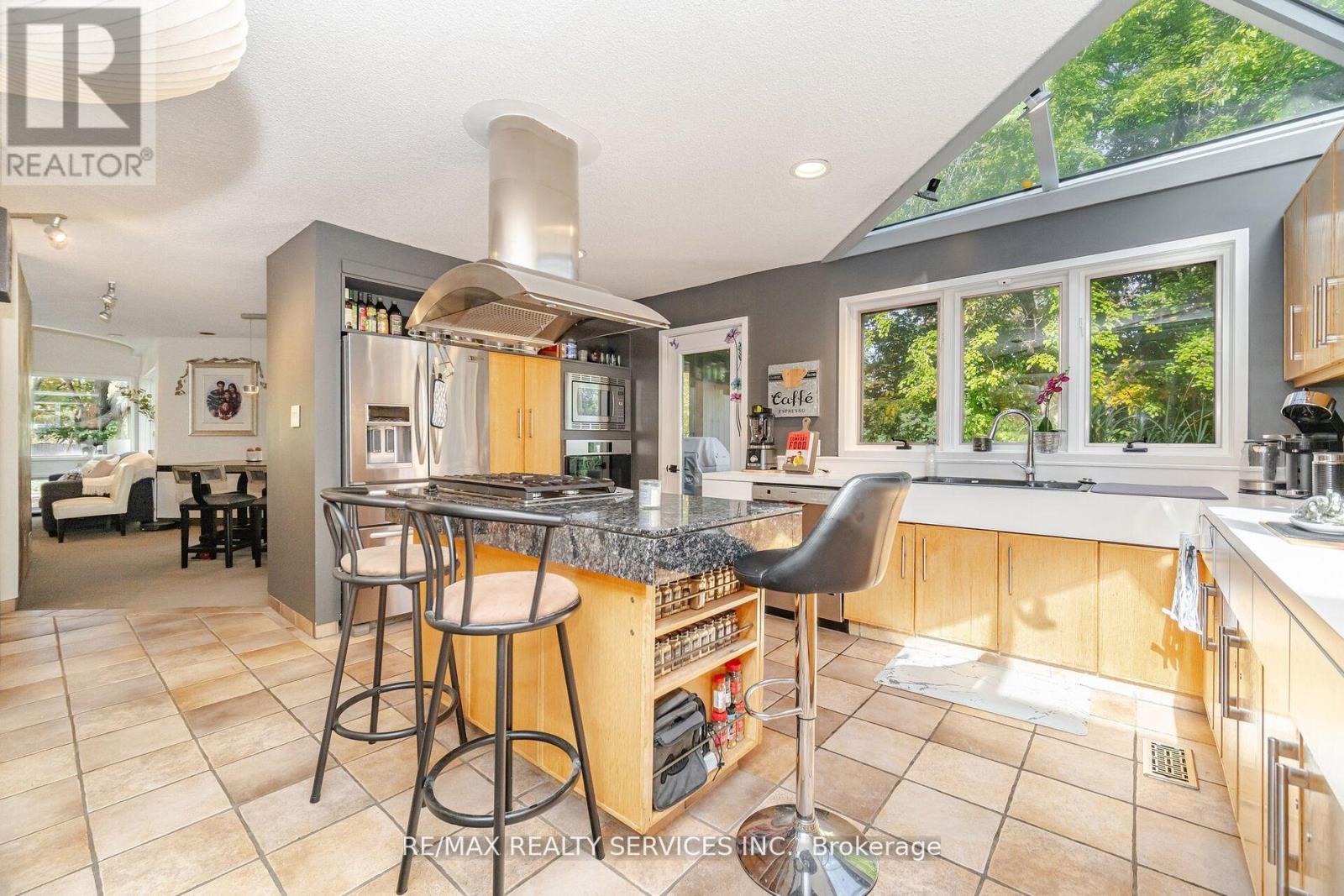 4296 Village Park Drive, Lincoln, Ontario  L3J 0J1 - Photo 15 - X12491838