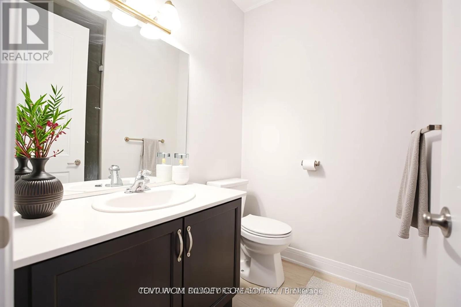 1219 Upper Thames Drive, Woodstock, Ontario  N4T 0M8 - Photo 17 - X12491920