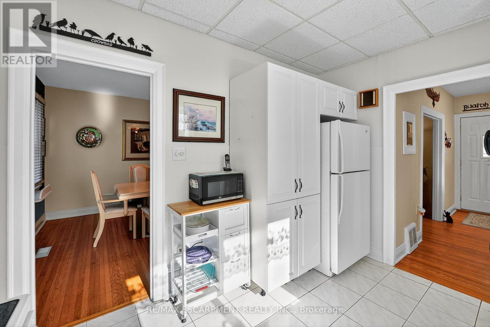 46 Weir Street S, Hamilton, Ontario  L8K 3A4 - Photo 10 - X12491930