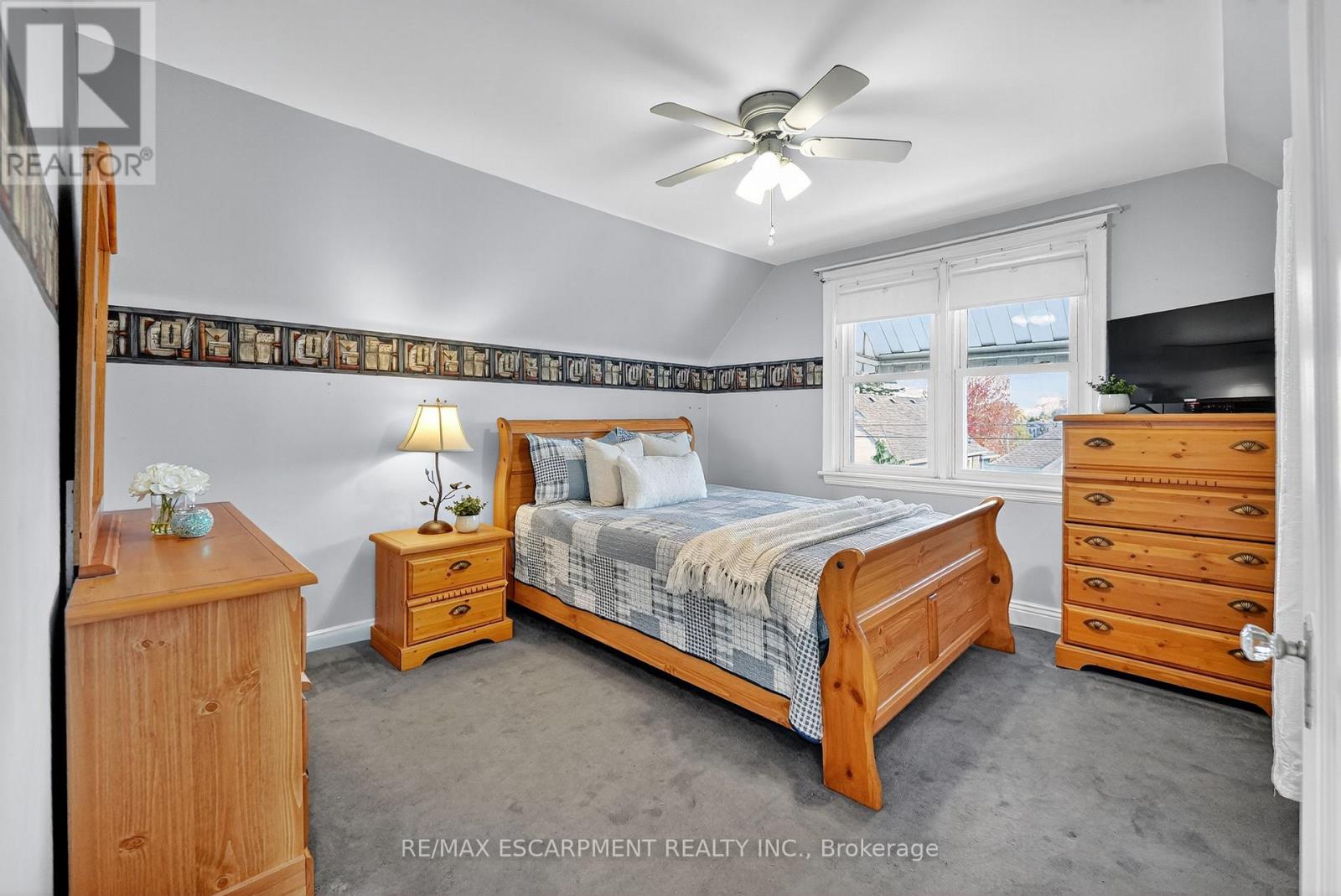 46 Weir Street S, Hamilton, Ontario  L8K 3A4 - Photo 14 - X12491930