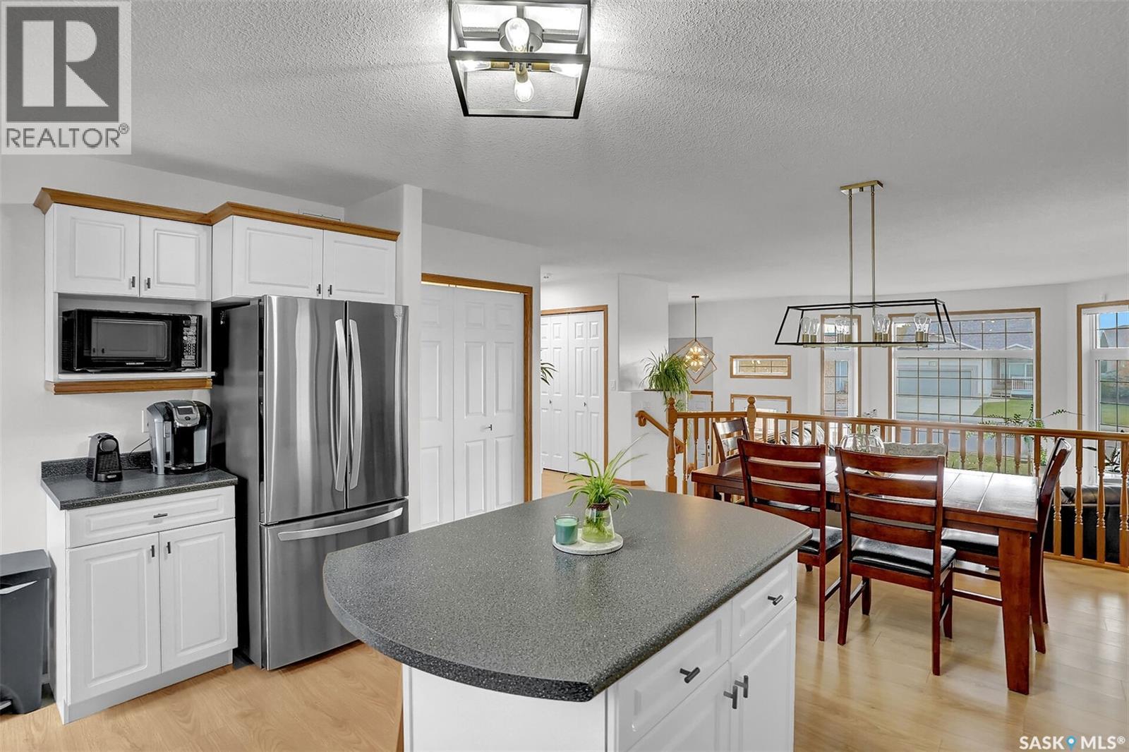 446 Fairway Road N, Regina, Saskatchewan  S4Y 1A2 - Photo 17 - SK022031