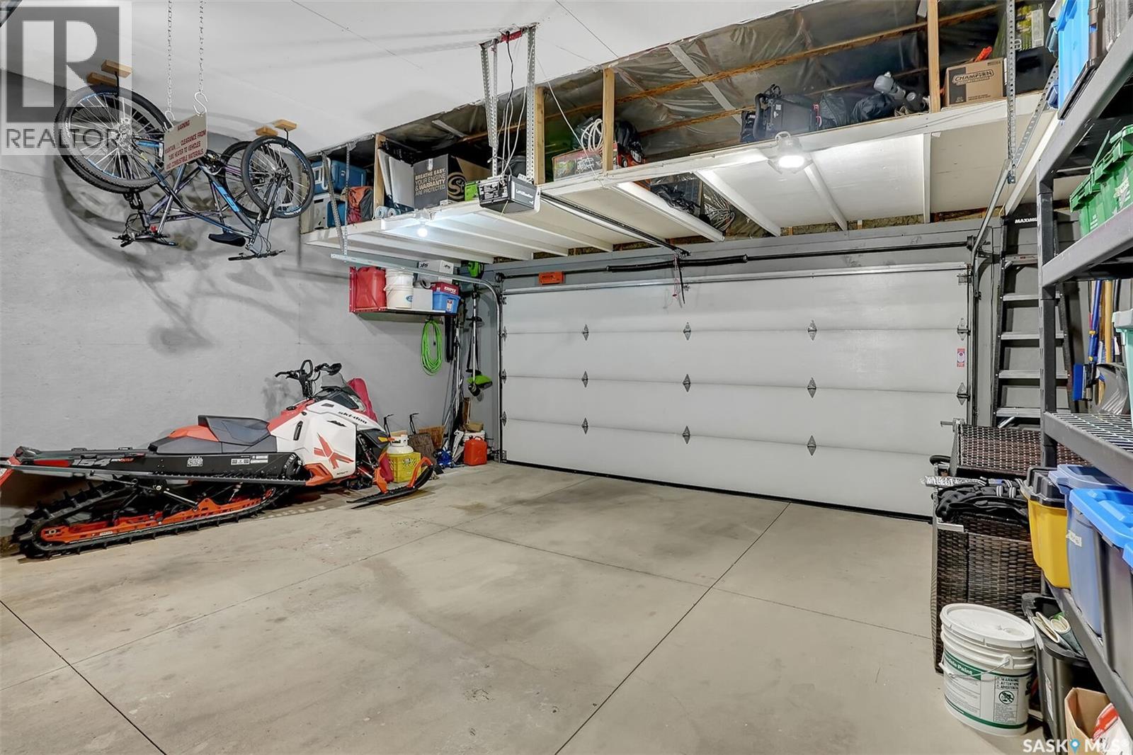 446 Fairway Road N, Regina, Saskatchewan  S4Y 1A2 - Photo 35 - SK022031