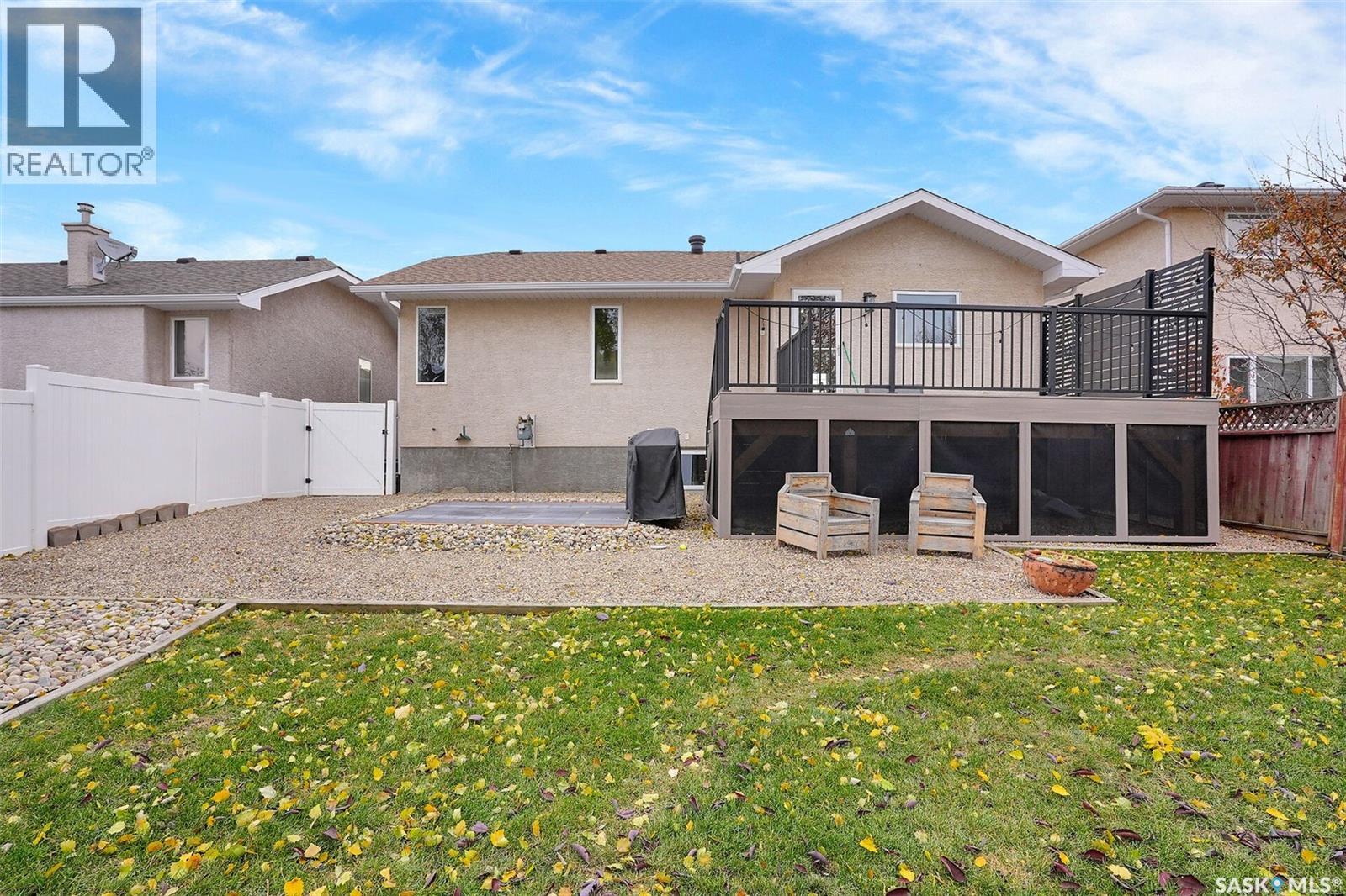446 Fairway Road N, Regina, Saskatchewan  S4Y 1A2 - Photo 36 - SK022031