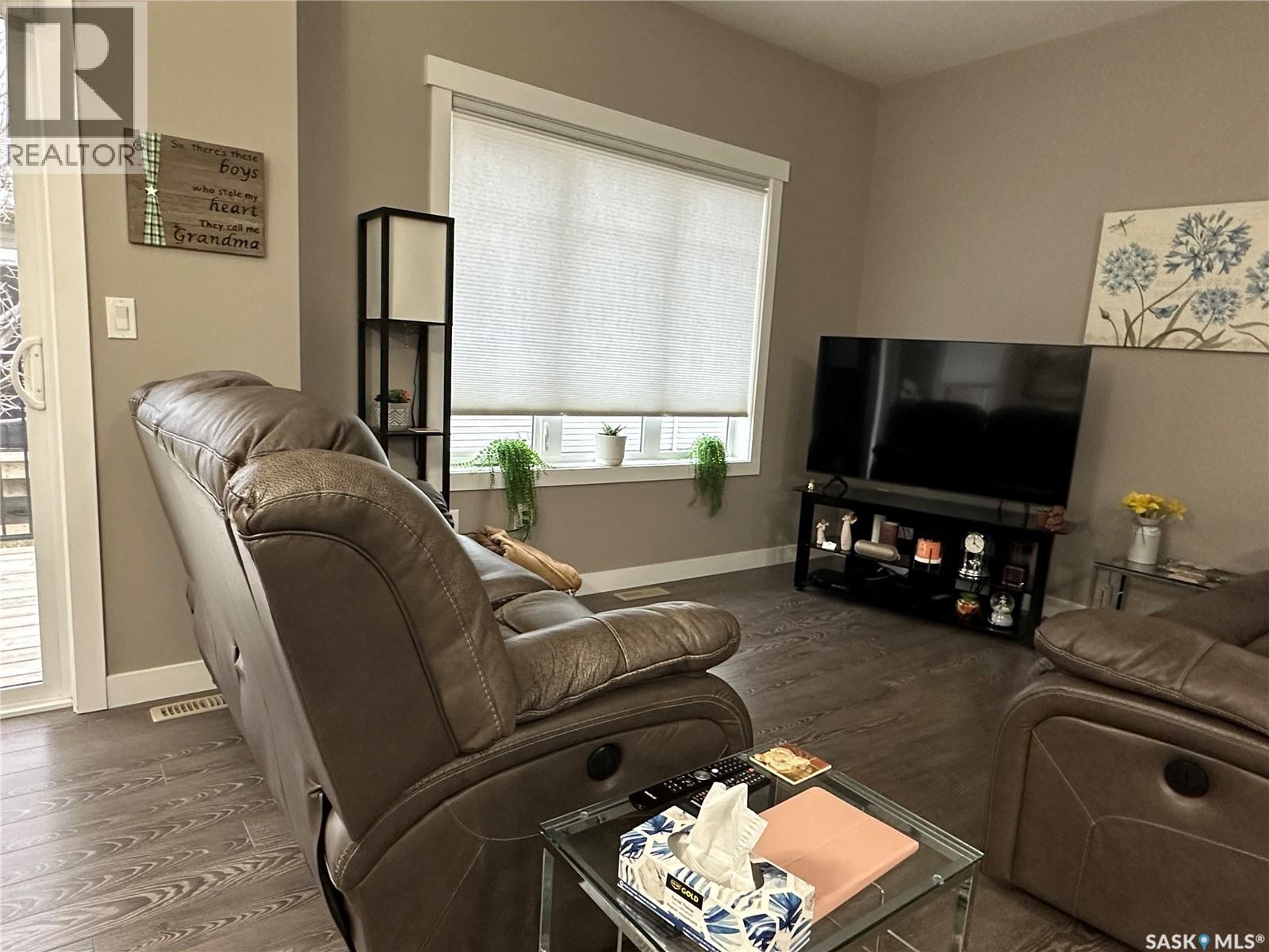 8 840 5th Street, Weyburn, Saskatchewan  S4H 3P2 - Photo 15 - SK022008