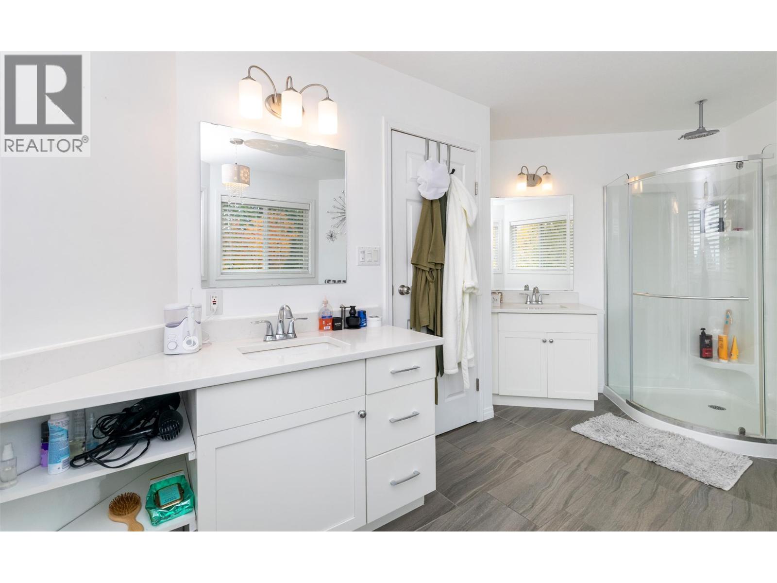 1681 18 Avenue Se, Salmon Arm, British Columbia  V1E 2M9 - Photo 38 - 10366921