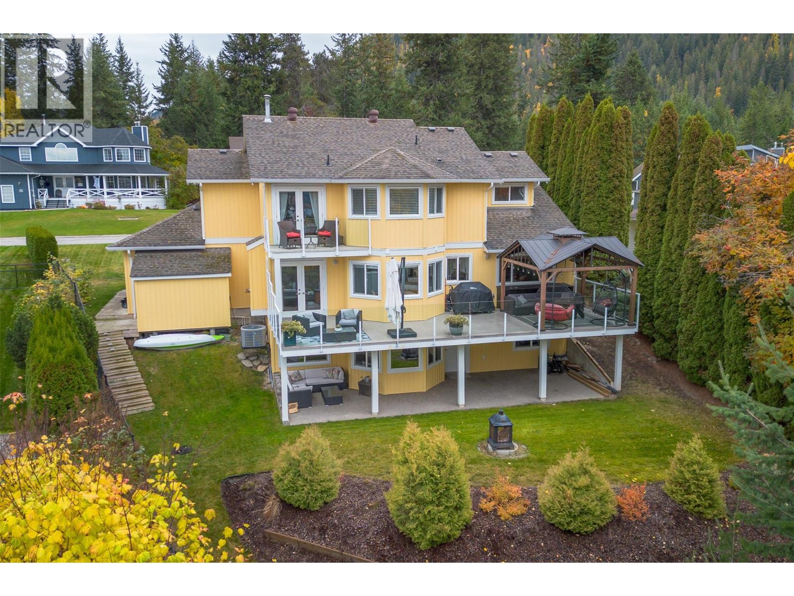 1681 18 Avenue Se, Salmon Arm, British Columbia  V1E 2M9 - Photo 4 - 10366921