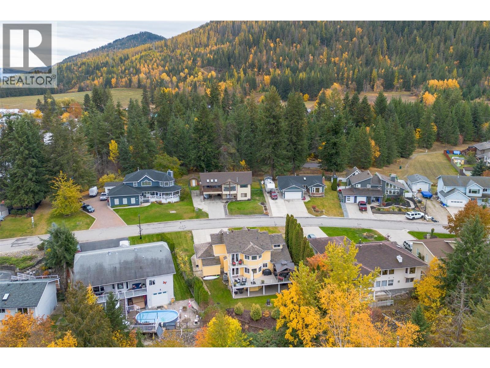 1681 18 Avenue Se, Salmon Arm, British Columbia  V1E 2M9 - Photo 62 - 10366921