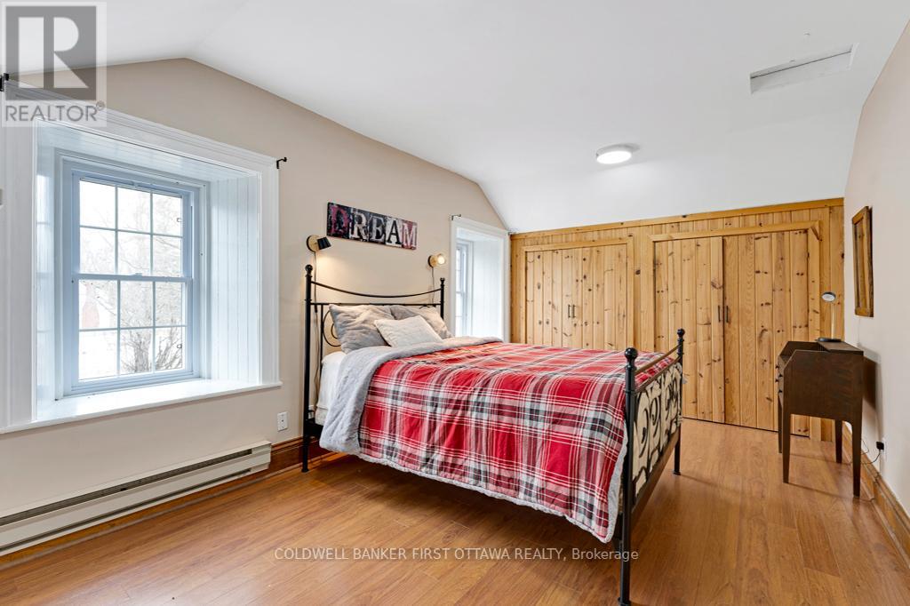 28 South Street, Drummond/north Elmsley, Ontario  K7H 2G1 - Photo 30 - X12074264