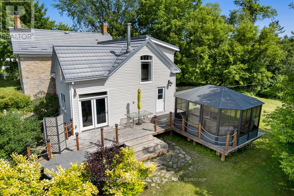 28 South Street, Drummond/north Elmsley, Ontario  K7H 2G1 - Photo 37 - X12074264