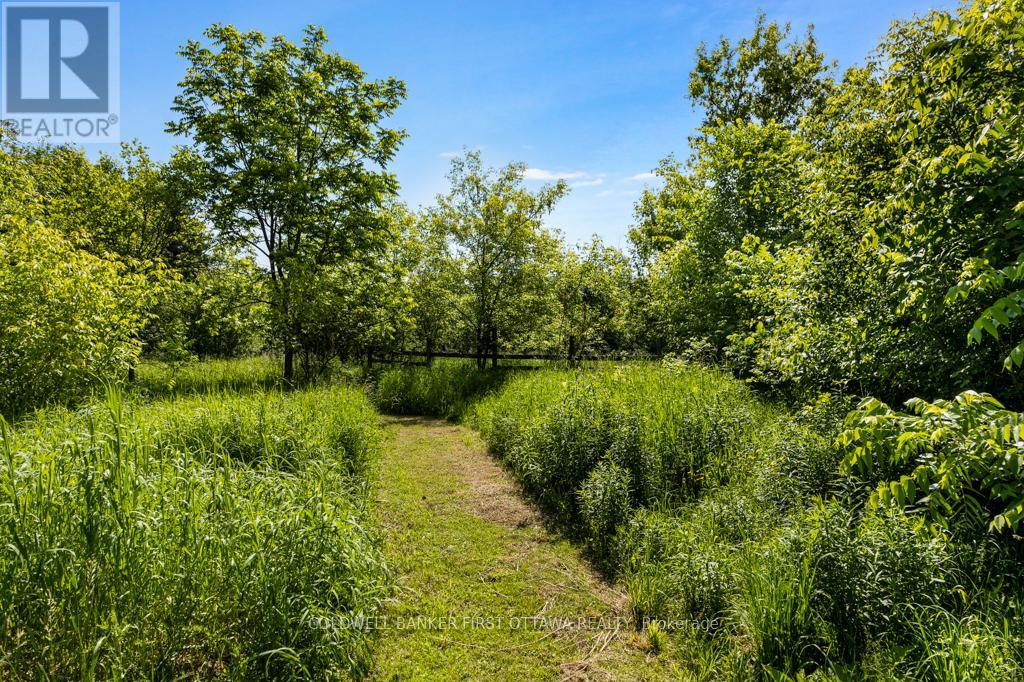 28 South Street, Drummond/north Elmsley, Ontario  K7H 2G1 - Photo 42 - X12074264