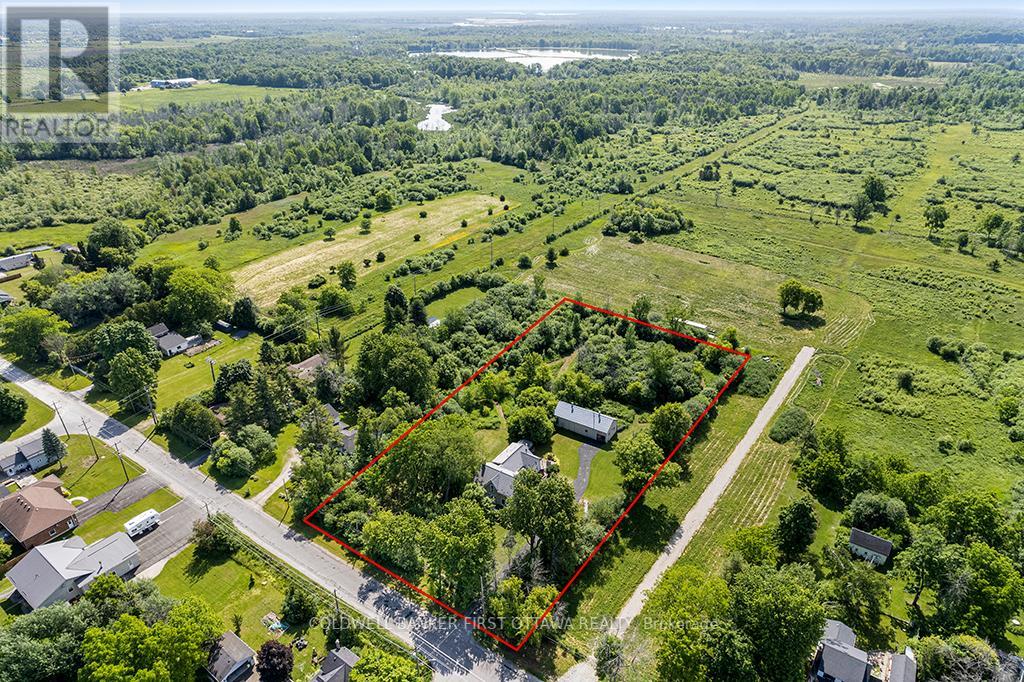 28 South Street, Drummond/north Elmsley, Ontario  K7H 2G1 - Photo 43 - X12074264