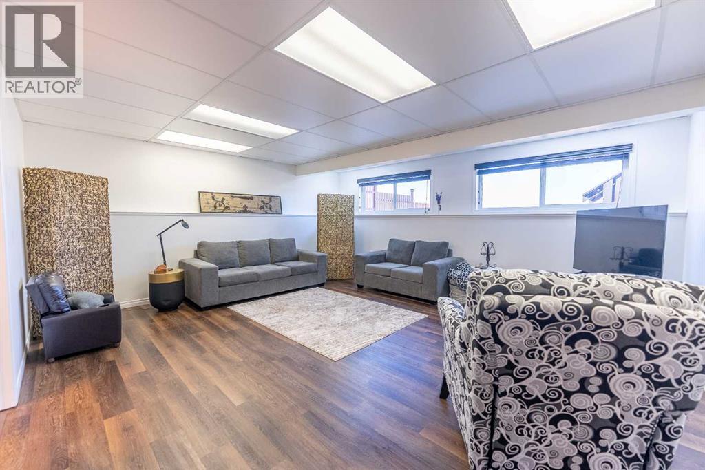 6 Rolling Hills Bay, Blackfalds, Alberta  T0M 0J0 - Photo 12 - A2267843