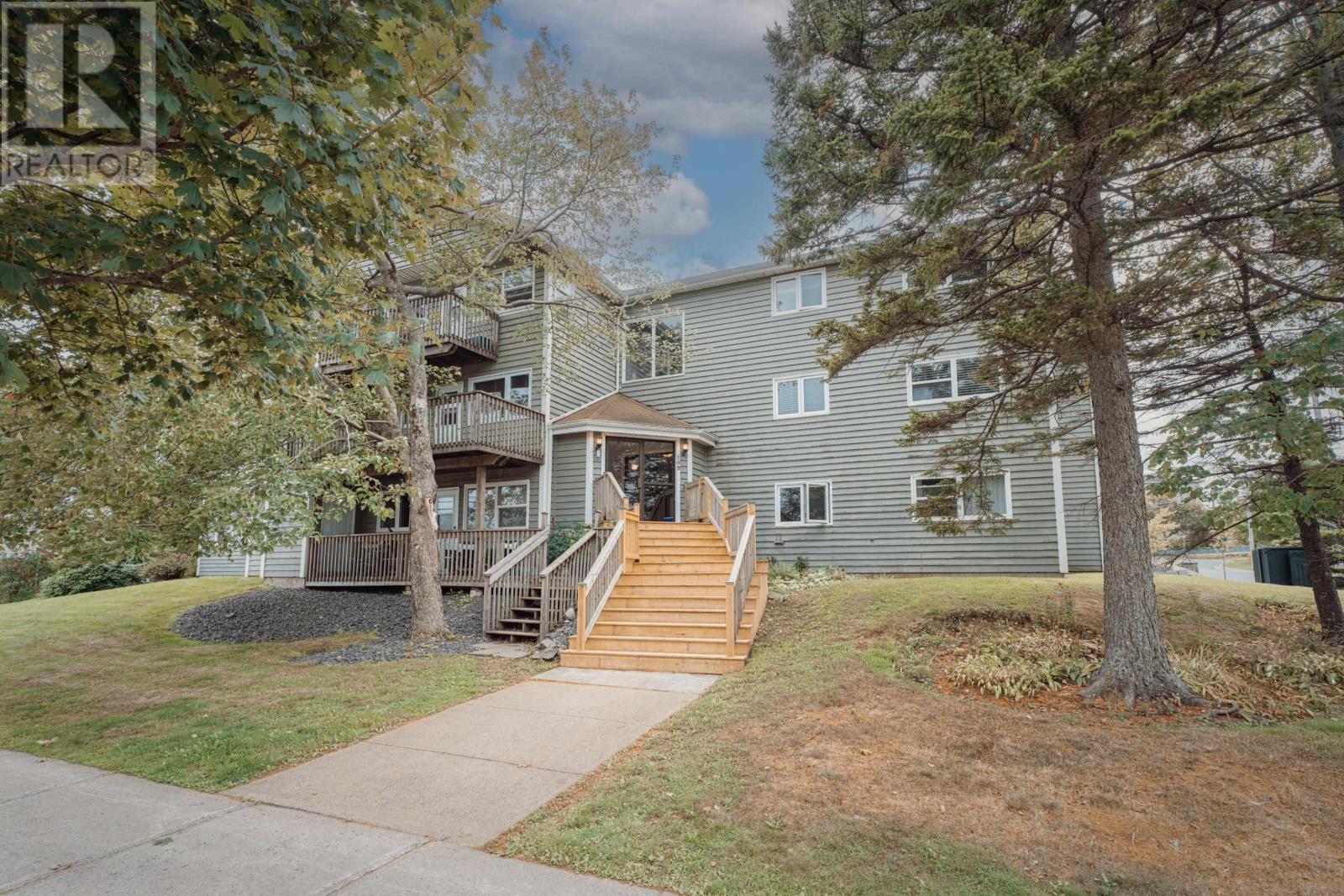 204 182 Farnham Gate Road, Halifax, Nova Scotia  B3M 4C4 - Photo 1 - 202523917