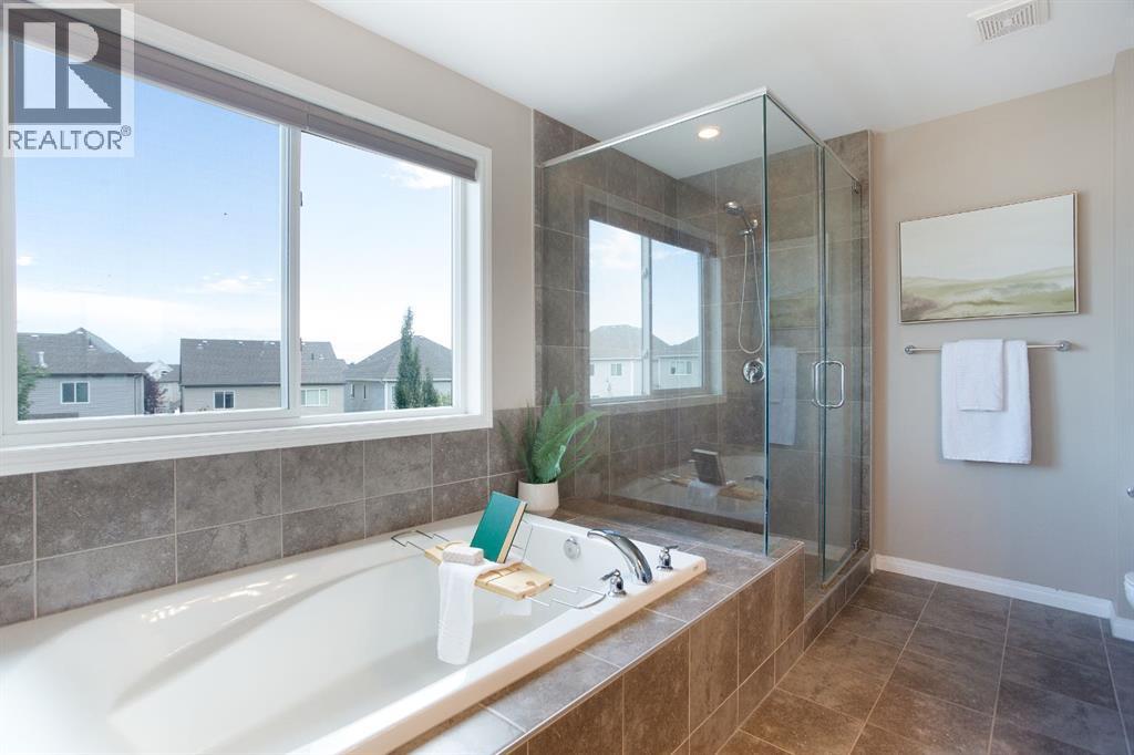 139 Windwood Grove Sw, Airdrie, Alberta  T4B 3S8 - Photo 23 - A2248292