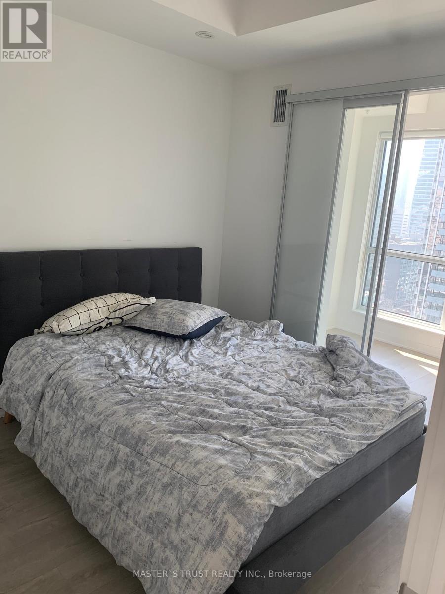 2406 - 30 Nelson Street, Toronto, Ontario  M5V 0H5 - Photo 11 - C12492026