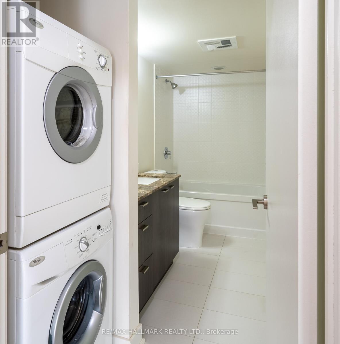 312 - 775 King Street W, Toronto, Ontario  M5V 1N4 - Photo 8 - C12492044