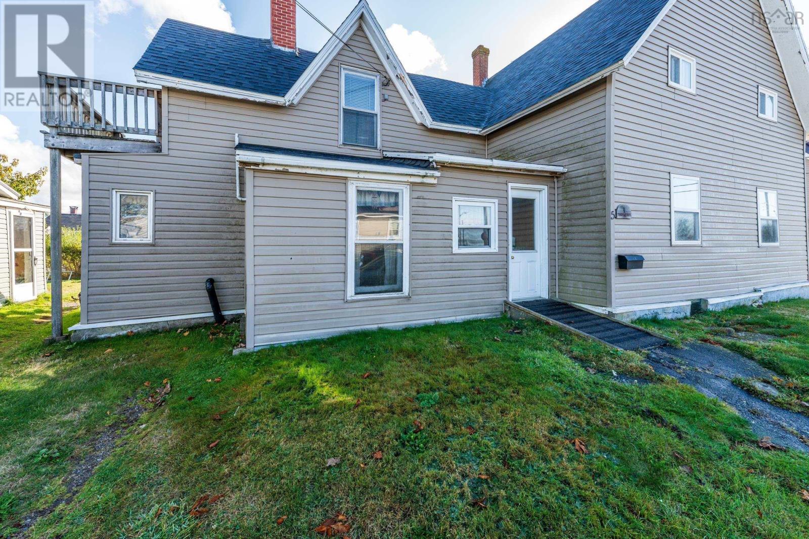 16 Commercial Street, Yarmouth, Nova Scotia  B5A 3R6 - Photo 31 - 202526789