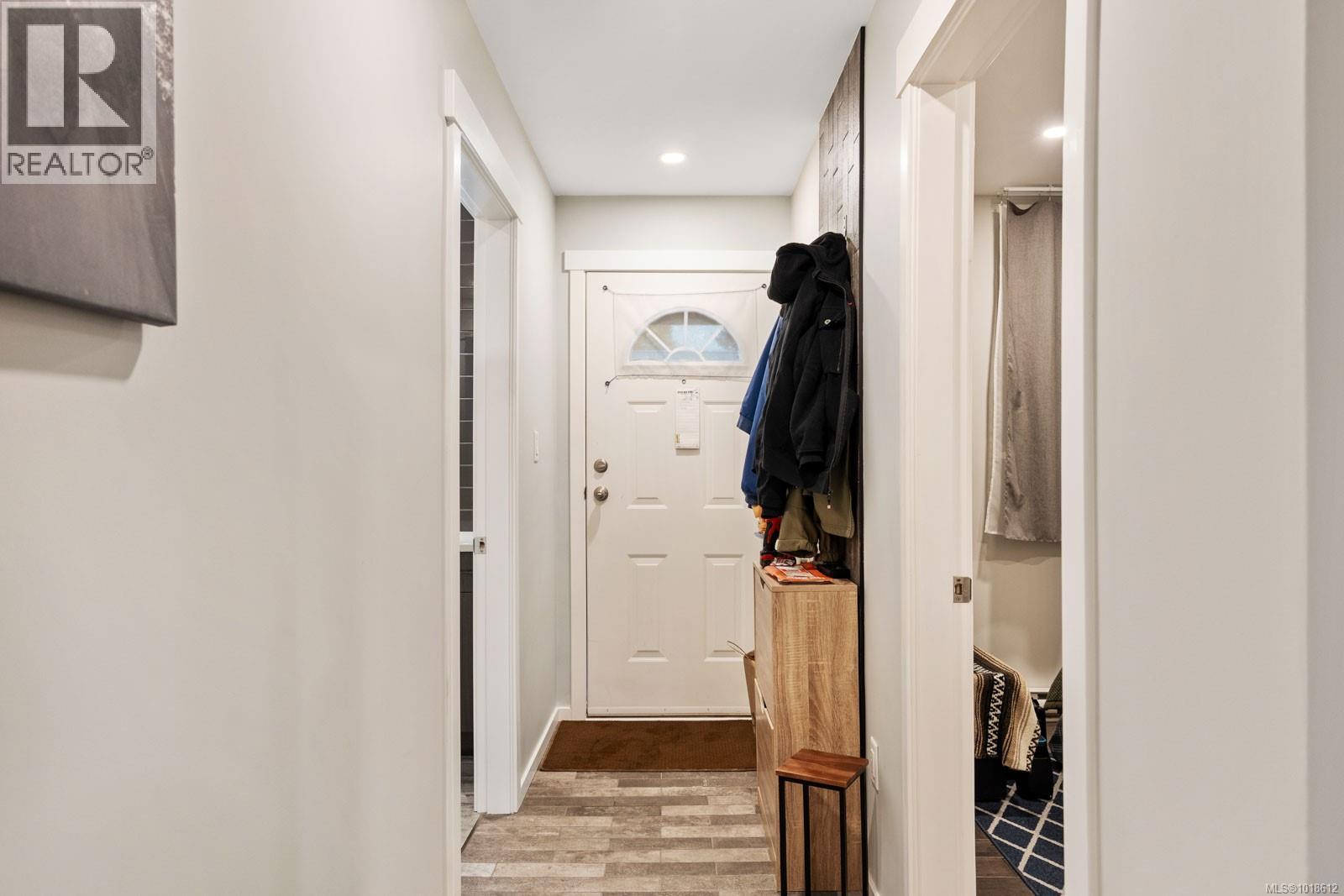 6 375 21st St, Courtenay, British Columbia  V9N 2B6 - Photo 10 - 1018612