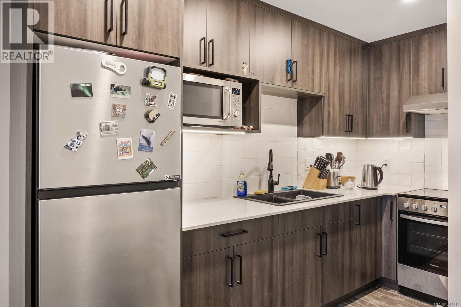 6 375 21st St, Courtenay, British Columbia  V9N 2B6 - Photo 5 - 1018612