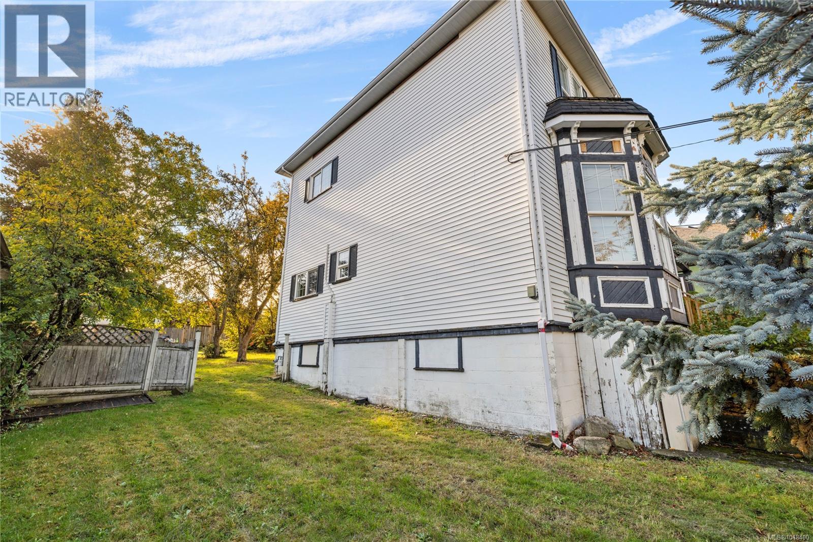 639 Kennedy St, Nanaimo, British Columbia  V9R 2J9 - Photo 11 - 1018400