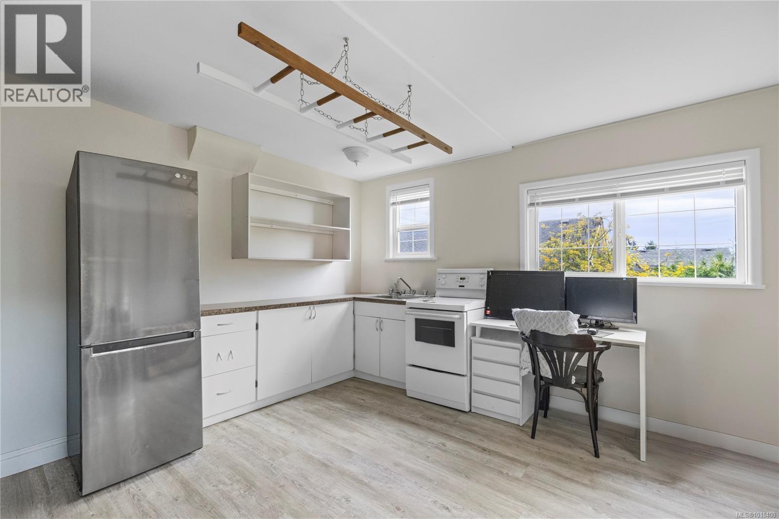 639 Kennedy St, Nanaimo, British Columbia  V9R 2J9 - Photo 4 - 1018400