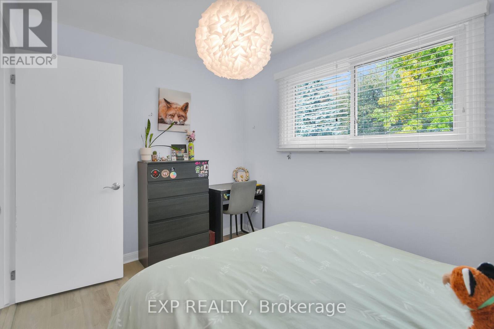 61 Larkspur Crescent, London North, Ontario  N6H 3R1 - Photo 13 - X12492156