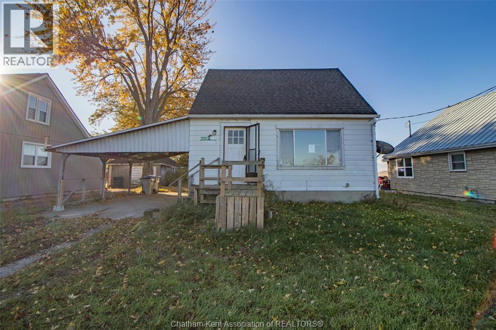 MLS# 25027599: 6465 Moore STREET, Brooke-Alvinston, Canada